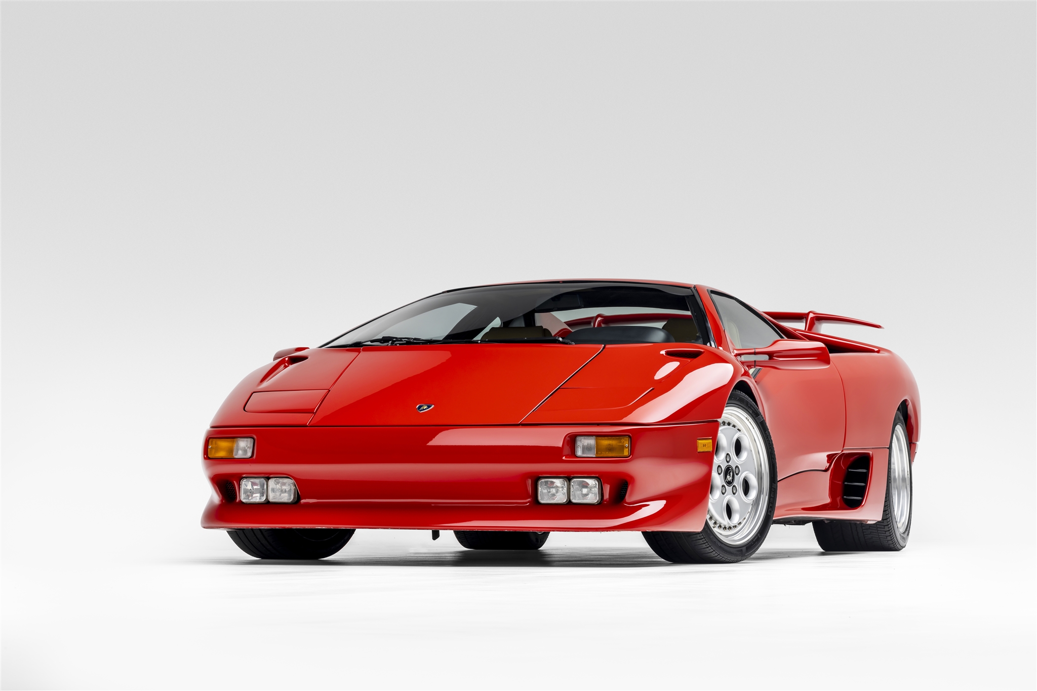 Top 10 Lamborghini New and Classic Cars for Sale – Exotic Supercars & Vintage Legends