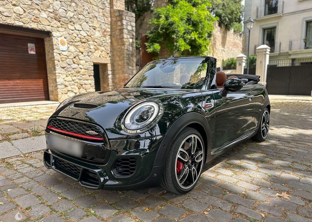 Top 5 Most Beautiful Mini Cars for Sale – Classic & Modern British Icons