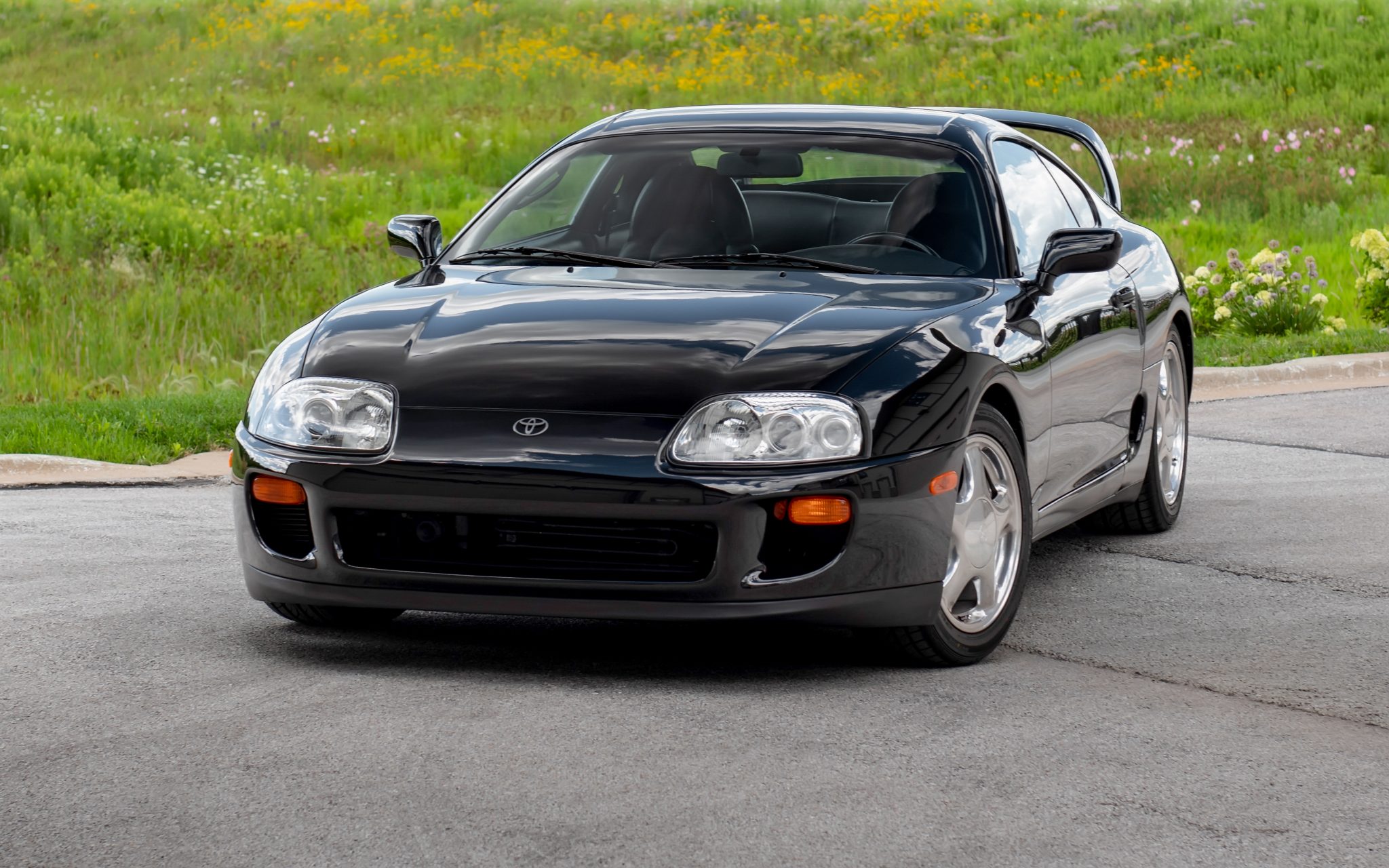 Top 5 Most Beautiful Toyota Cars for Sale – Legendary Classics & Modern Icons