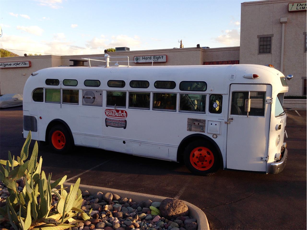 1950 Von Dutch Bus for Sale – A Custom Automotive Masterpiece & Rare Collectible Art on Wheels