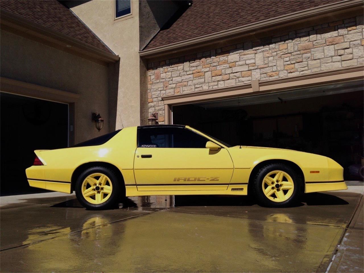 1986 Chevrolet Camaro IROC-Z28 for Sale – Iconic American Muscle and 80s Performance Legend
