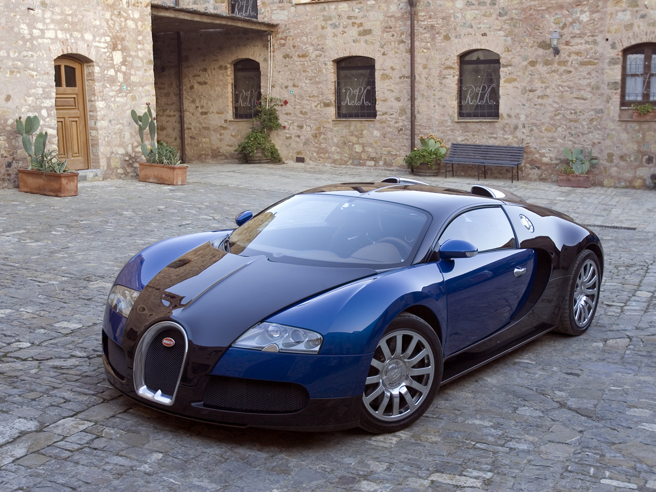 Bugatti Veyron 2010 à vendre – Chef-d’œuvre d’ingénierie et hypercar de luxe ultime